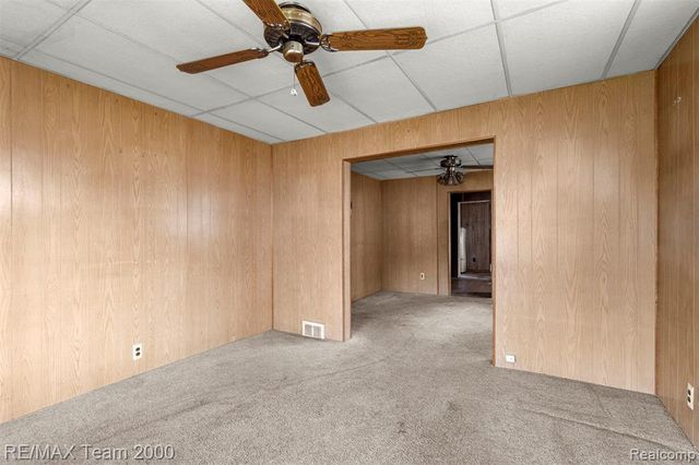 6488 Vaughan Street, Detroit, MI 48228