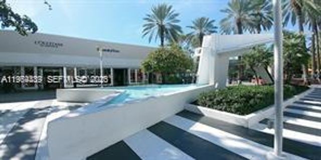 801 15th Street 102, Miami Beach, FL 33139