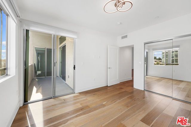 7133 Hawthorn Avenue PH6, Los Angeles, CA 90046