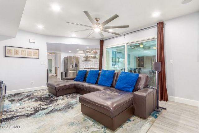 3531 E BECKER Lane, Phoenix, AZ 85028