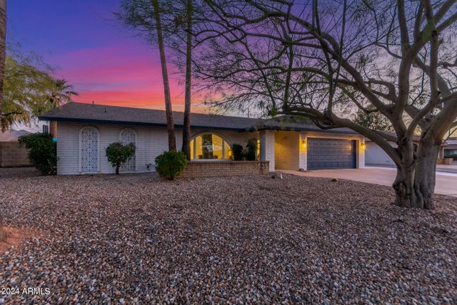 3531 E BECKER Lane, Phoenix, AZ 85028