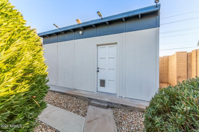3531 E BECKER Lane, Phoenix, AZ 85028
