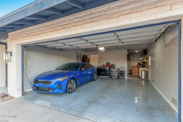 3531 E BECKER Lane, Phoenix, AZ 85028