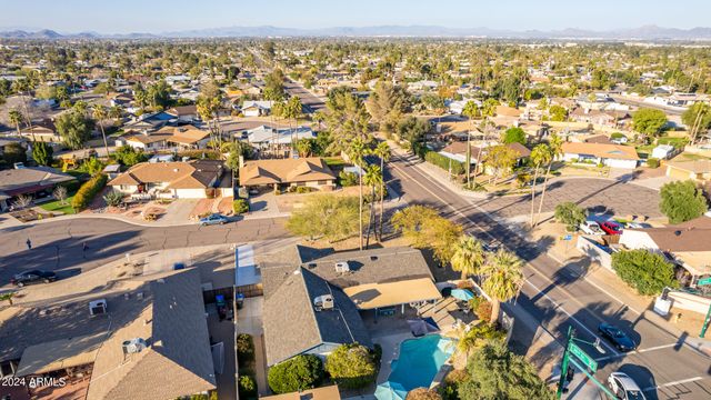 3531 E BECKER Lane, Phoenix, AZ 85028