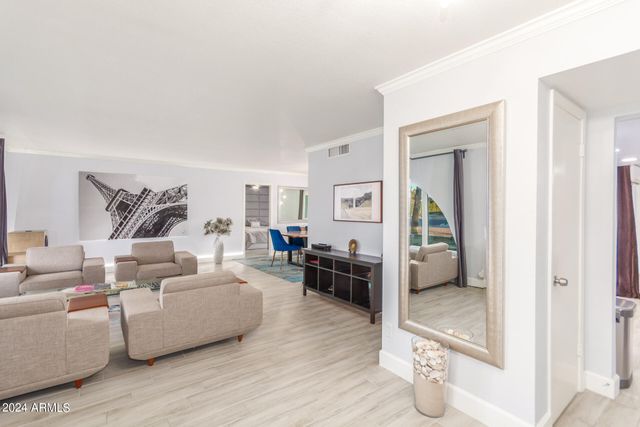 3531 E BECKER Lane, Phoenix, AZ 85028