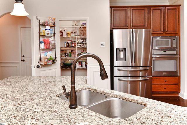 229 Tea Olive Place, Simpsonville, SC 29680