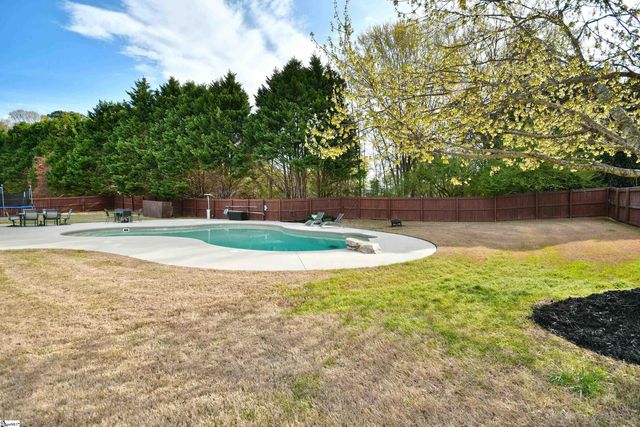 229 Tea Olive Place, Simpsonville, SC 29680