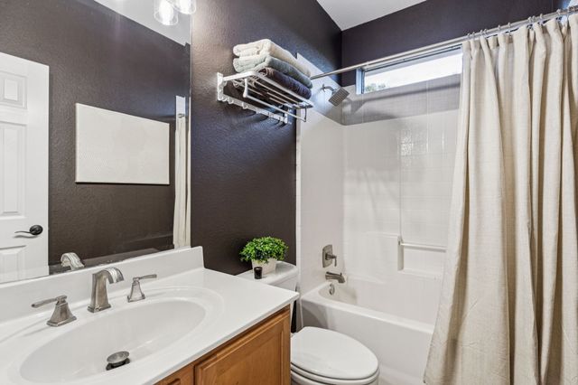 10500 Los Rios Drive, Fort Worth, TX 76179