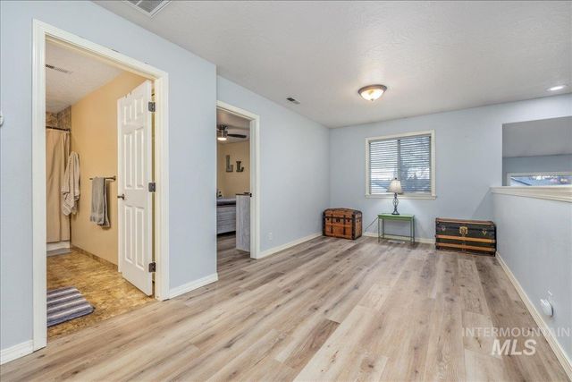 3534 N Summerpark Ave, Meridian, ID 83646