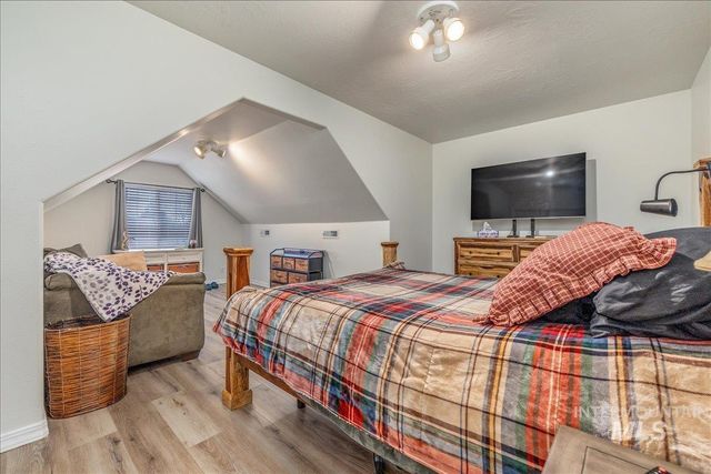 3534 N Summerpark Ave, Meridian, ID 83646