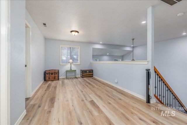 3534 N Summerpark Ave, Meridian, ID 83646