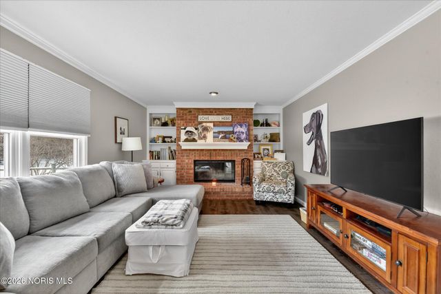 6755 Cloister Court, Toledo, OH 43617