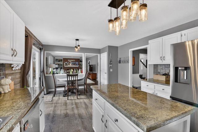 6755 Cloister Court, Toledo, OH 43617