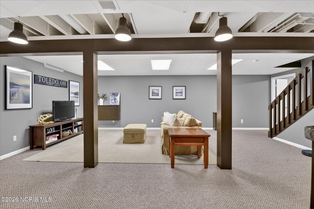 6755 Cloister Court, Toledo, OH 43617