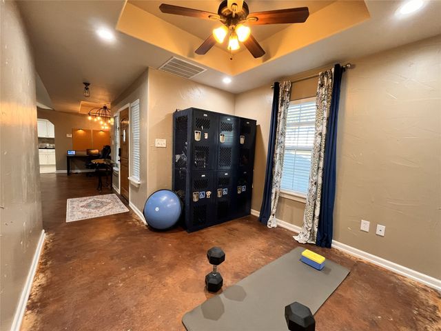 420 Sessums Road, Springtown, TX 76082