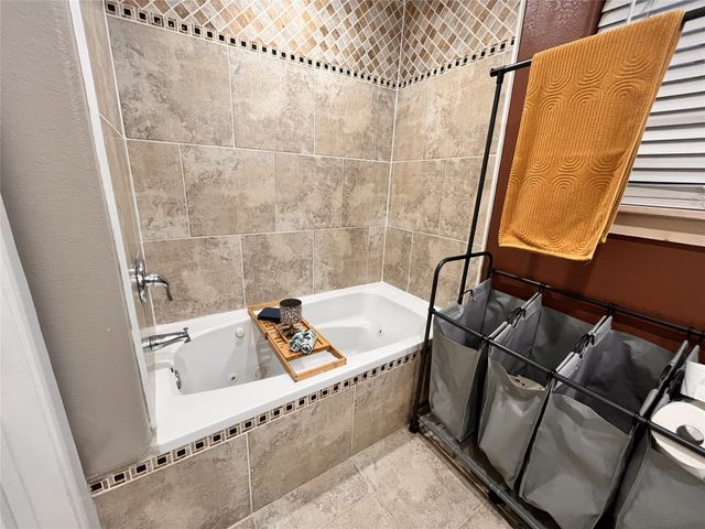 420 Sessums Road, Springtown, TX 76082