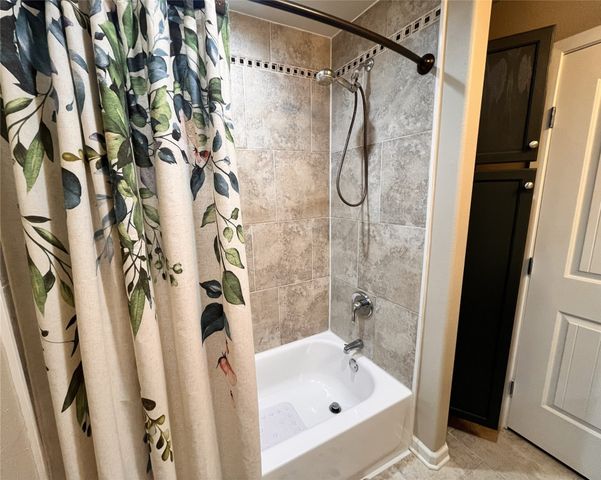 420 Sessums Road, Springtown, TX 76082