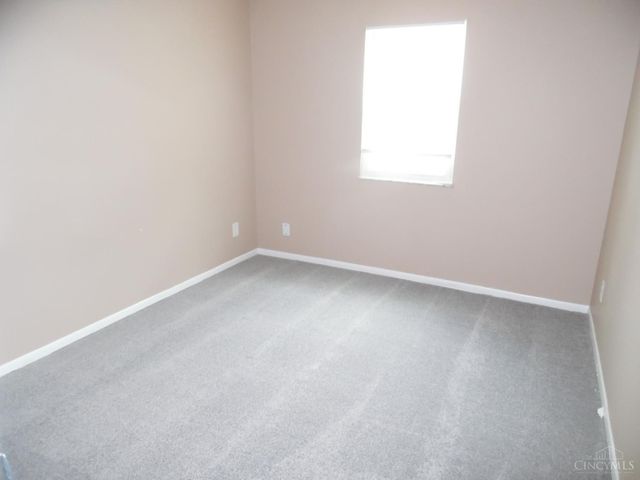 1613 Kenway Place, Middletown, OH 45044