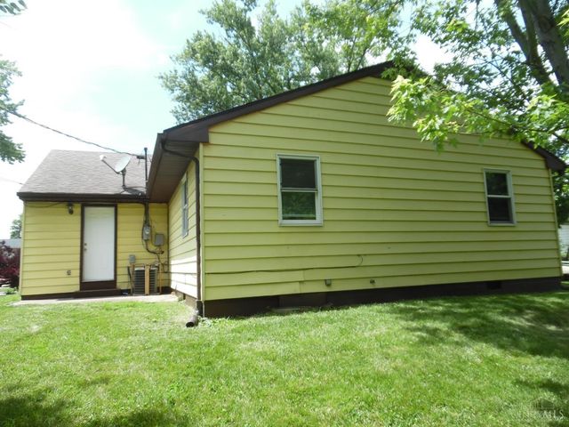 1613 Kenway Place, Middletown, OH 45044