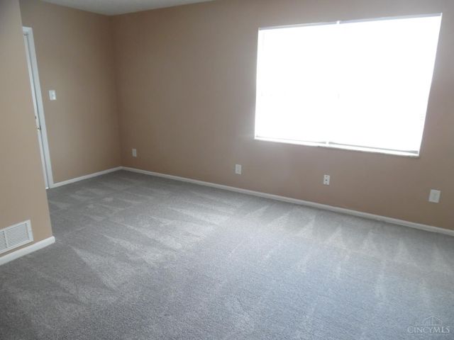 1613 Kenway Place, Middletown, OH 45044