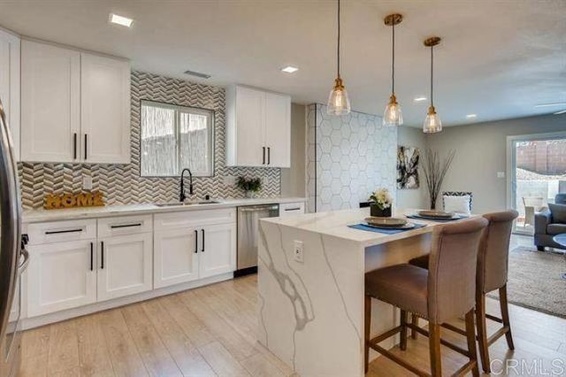 4183 Cosmo Street, San Diego, CA 92111