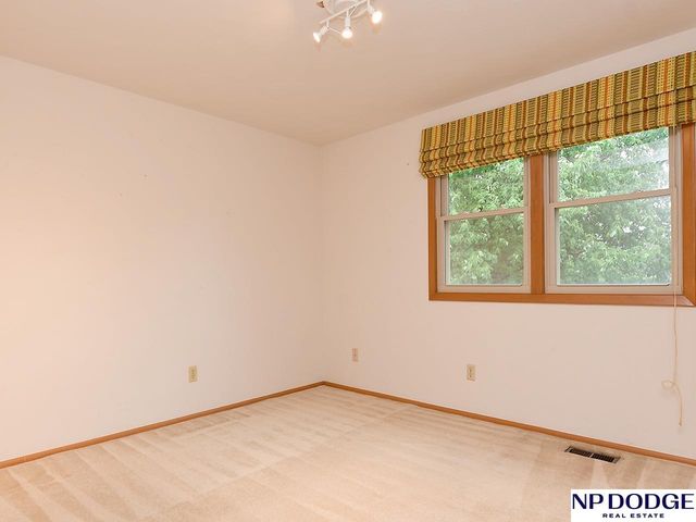 12616 Shirley Street, Omaha, NE 68144