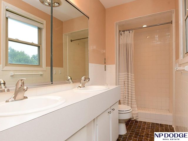 12616 Shirley Street, Omaha, NE 68144