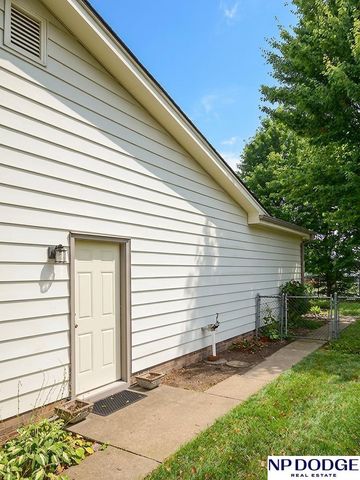 12616 Shirley Street, Omaha, NE 68144