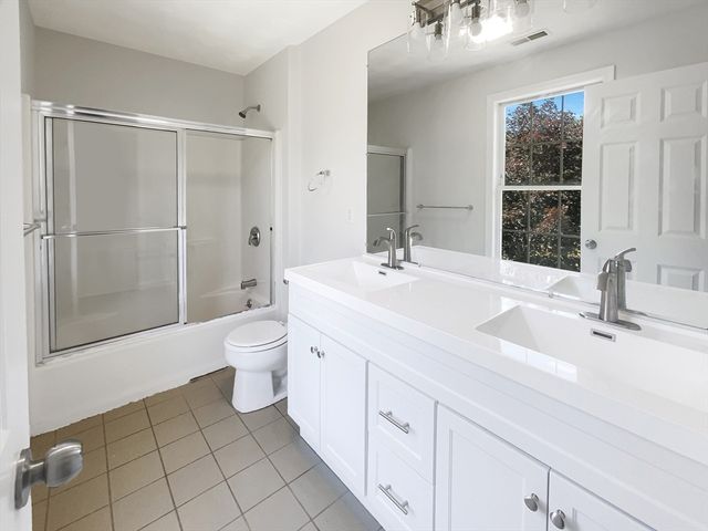 231 Lunns Way, Plymouth, MA 02360