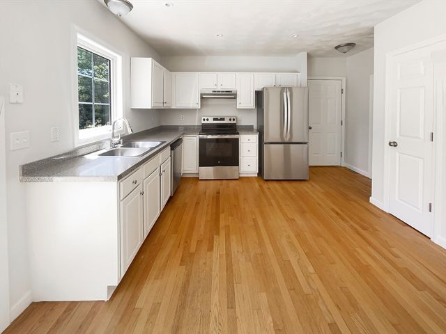 231 Lunns Way, Plymouth, MA 02360