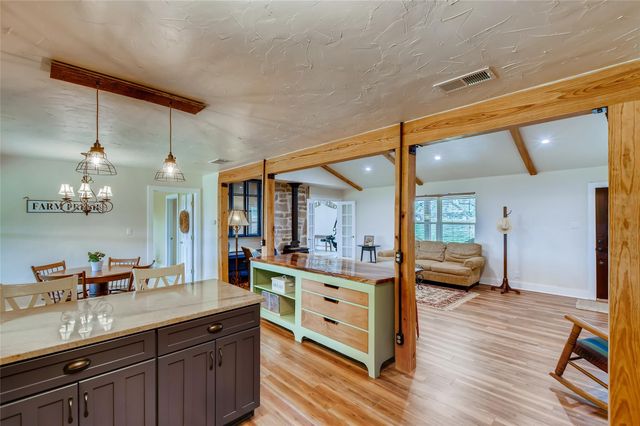 22303 Honeycomb LN, Leander, TX 78641
