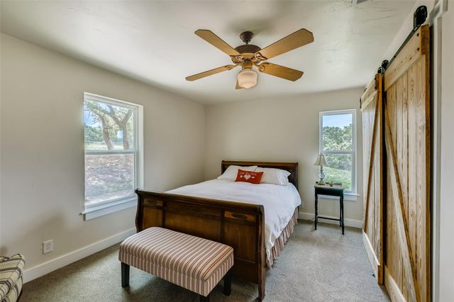 22303 Honeycomb LN, Leander, TX 78641