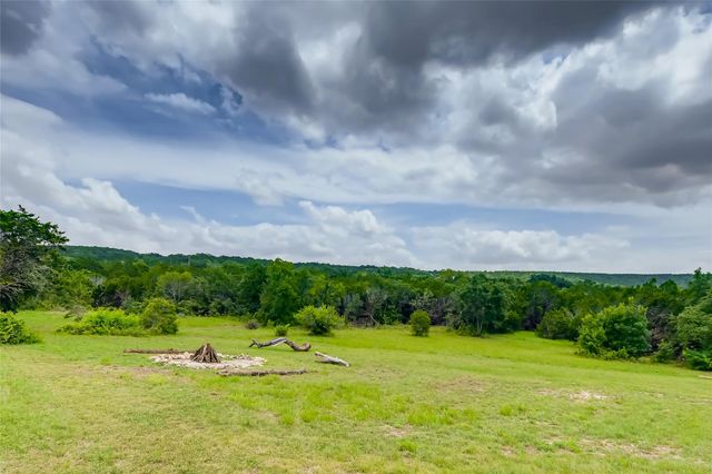 22303 Honeycomb LN, Leander, TX 78641