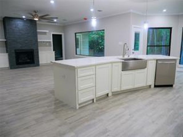 17531 Royal Oak Court, Waller, TX 77484