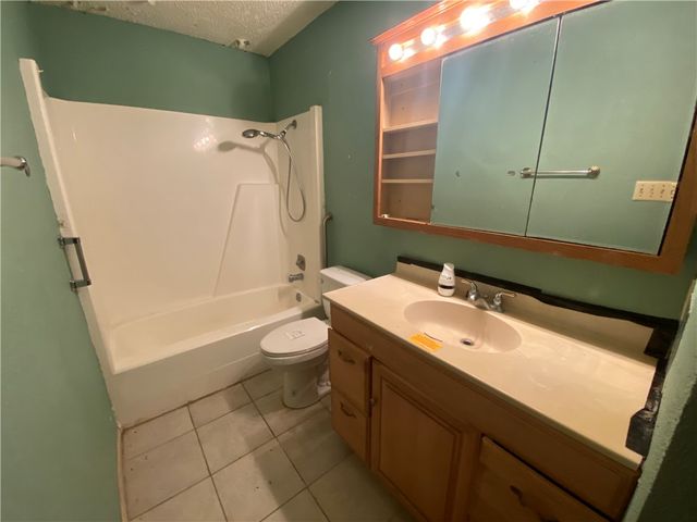 3710 Mendenhall Dr, Corpus Christi, TX 78415