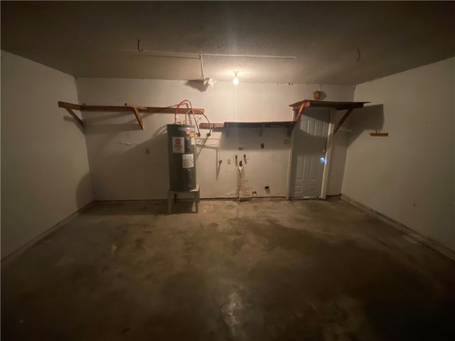 3710 Mendenhall Dr, Corpus Christi, TX 78415
