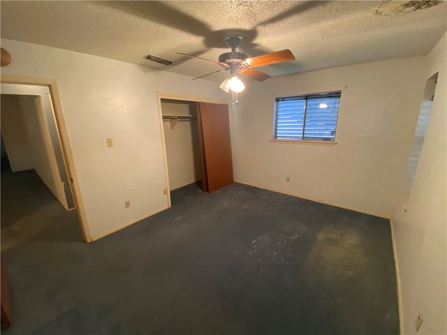 3710 Mendenhall Dr, Corpus Christi, TX 78415