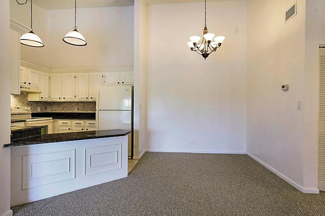 6568 Chasewood Drive E E, Jupiter, FL 33458
