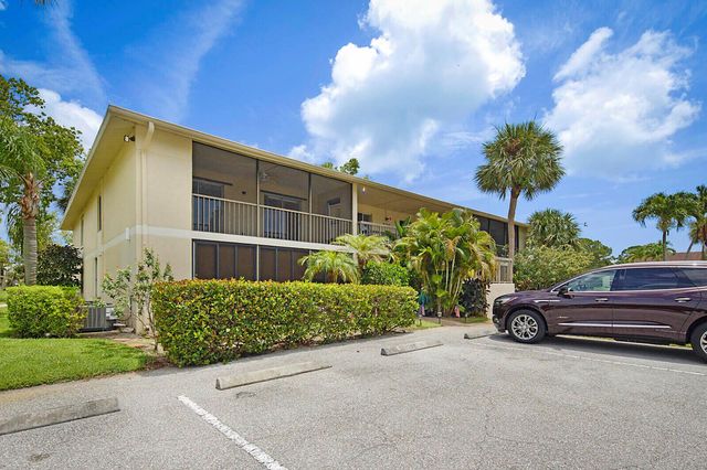 6568 Chasewood Drive E E, Jupiter, FL 33458