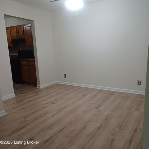 3507 Lodge Ln APT 313, Louisville, KY 40218