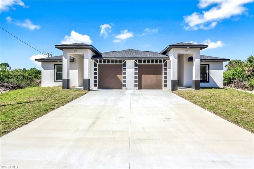 1235/1237 Hillcrest ST E, LEHIGH ACRES, FL 33974 — exterior
