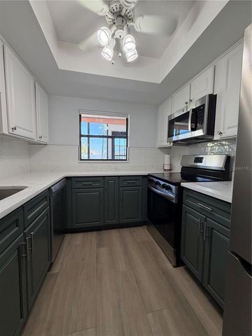 1 WINDRUSH BOULEVARD 93, Indian Rocks Beach, FL 33785