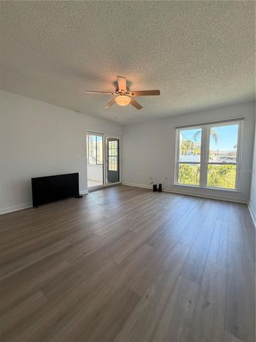 1 WINDRUSH BOULEVARD 93, Indian Rocks Beach, FL 33785