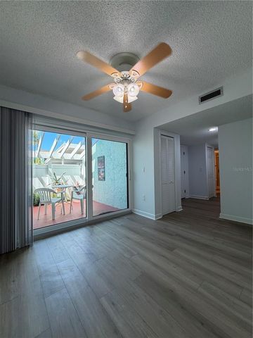 1 WINDRUSH BOULEVARD 93, Indian Rocks Beach, FL 33785