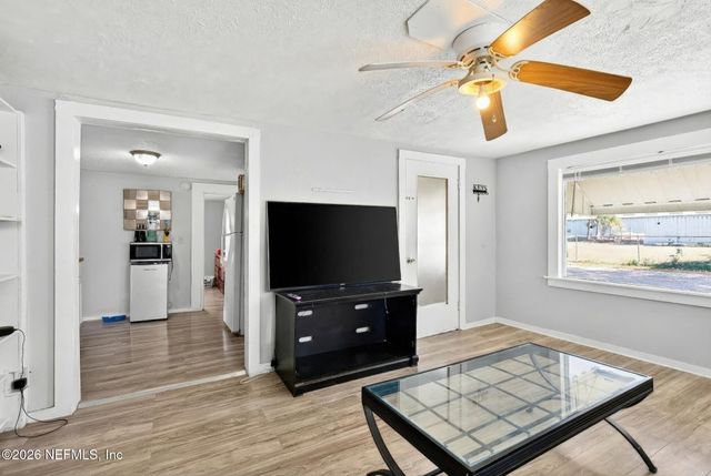 5021 SHANNON Avenue, Jacksonville, FL 32254