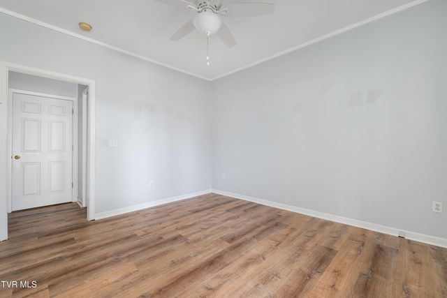 176 South Austin Springs Road 4, Johnson City, TN 37601