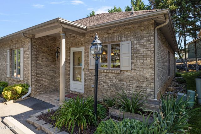 176 South Austin Springs Road 4, Johnson City, TN 37601