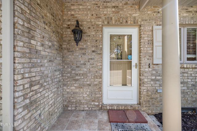 176 South Austin Springs Road 4, Johnson City, TN 37601