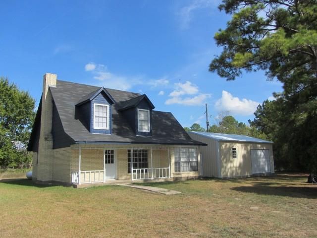 17 Julia Justice Road, Huntsville, TX 77320