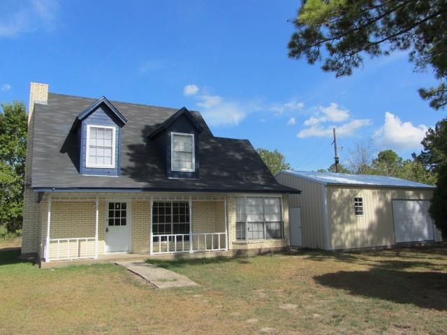17 Julia Justice Road, Huntsville, TX 77320